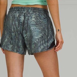 lululemon Hotty Hot Short 4 inch running short Patterned Gray Shorts 14 tall